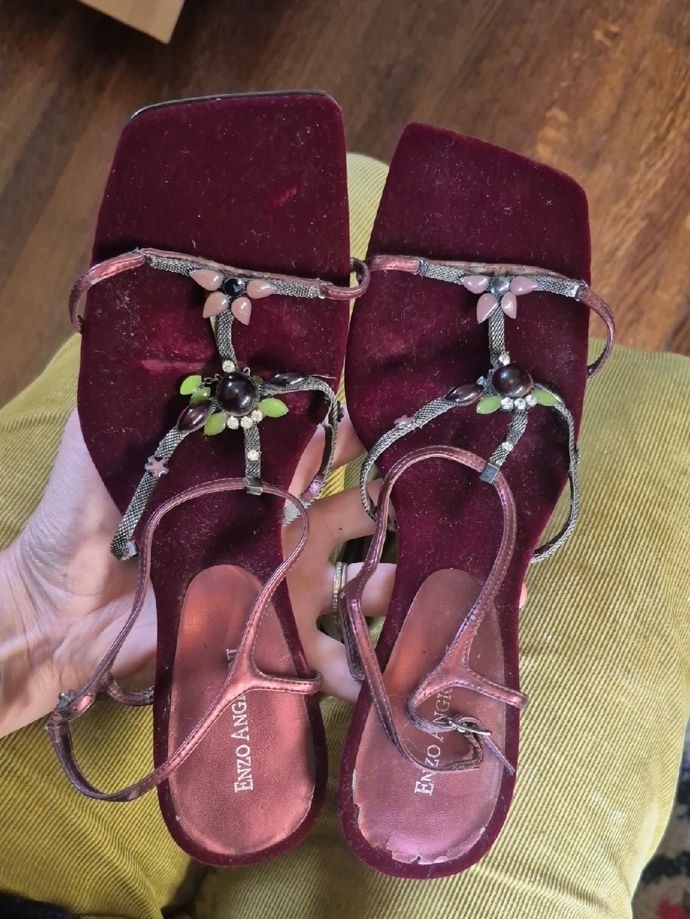Vintage Enzo Angiolini Burgundy Velvet Jeweled T-Strap Heels - Picture 5 of 6